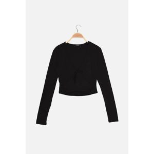 Trendyol Black Knitted Blouse with