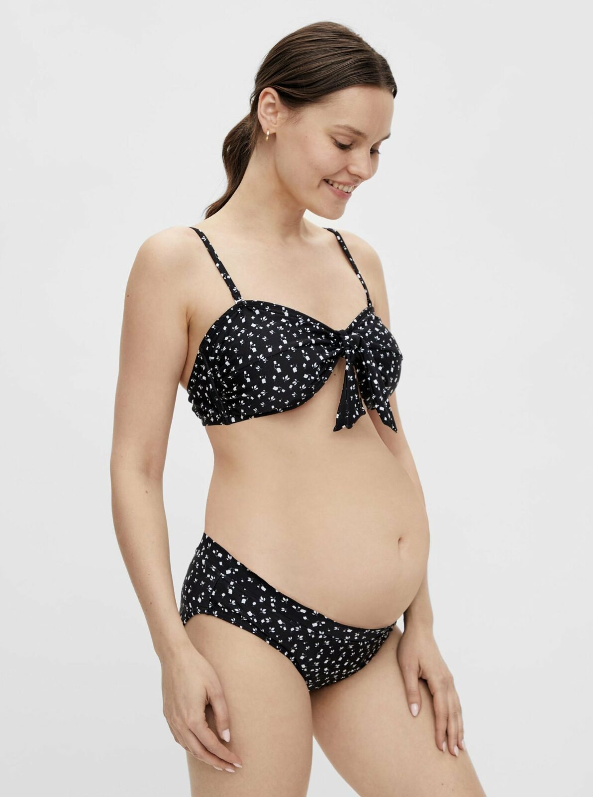 Černé květované dvoudílné těhotenské plavky Mama.licious