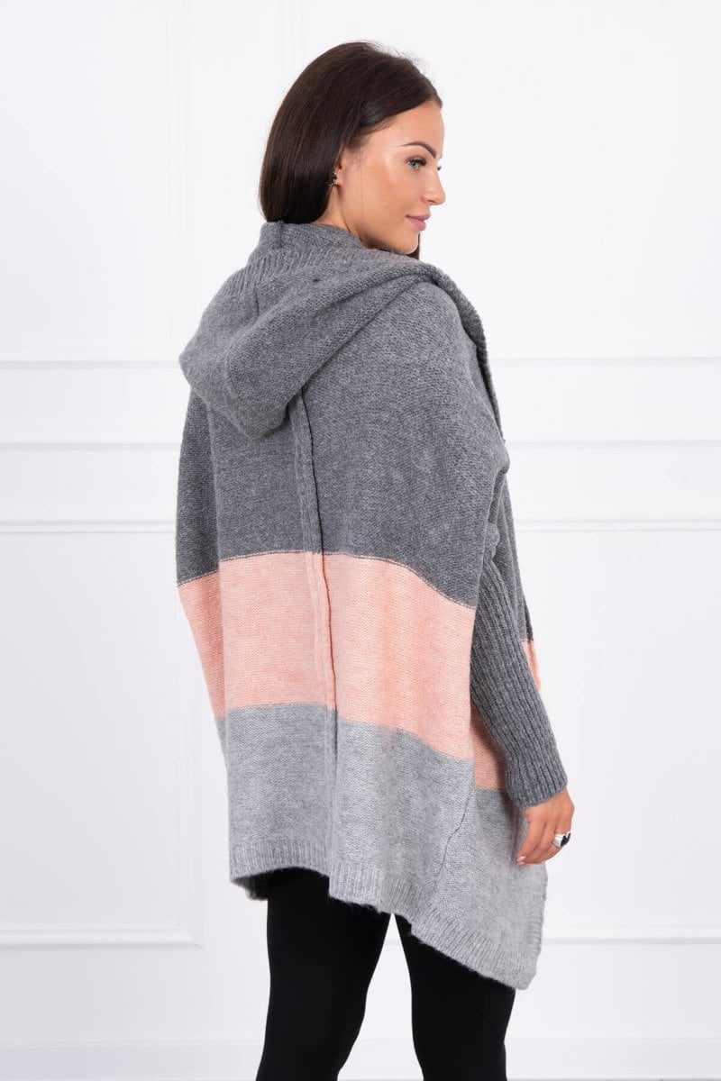 Tříbarevný svetr s kapucí