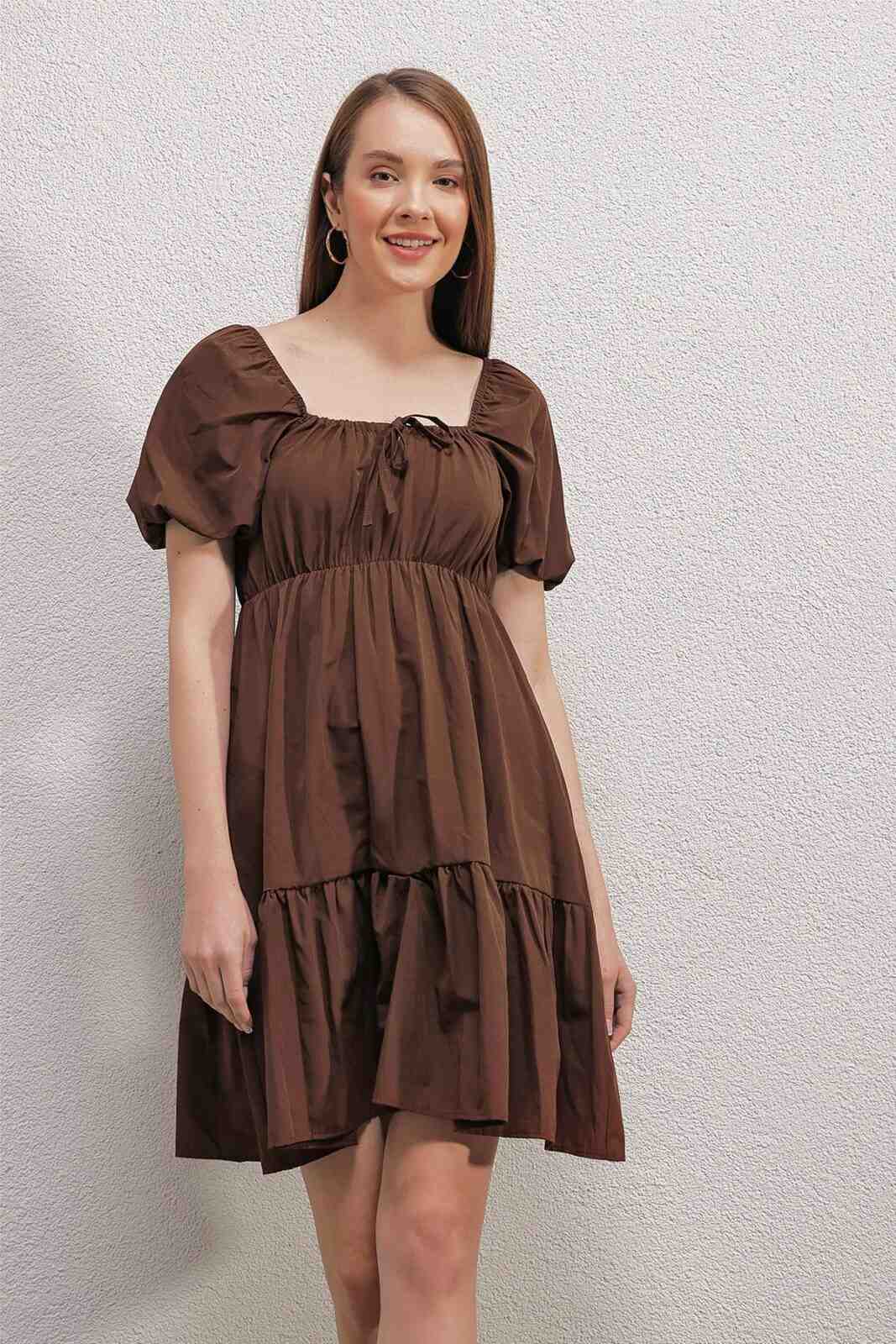 Bigdart Dress - Brown