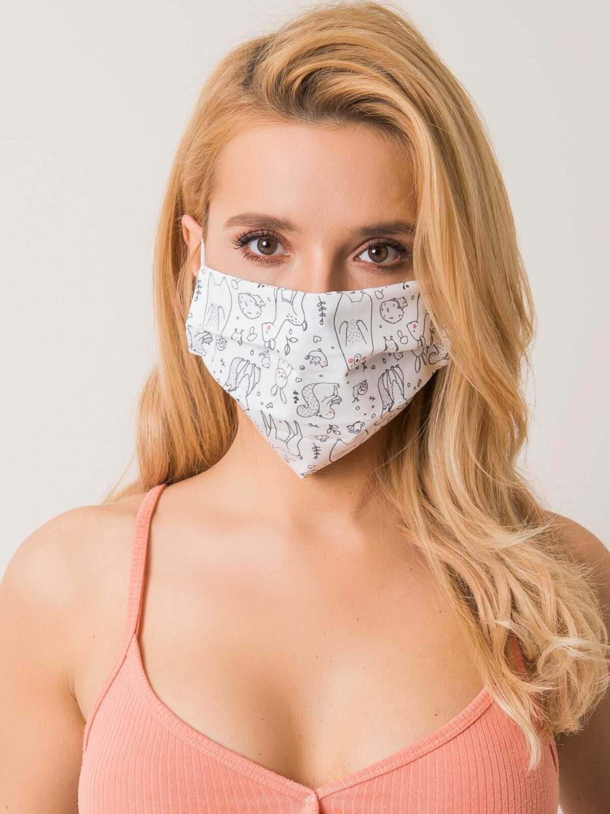 Bílá opakovaně použitelná ochranná maska