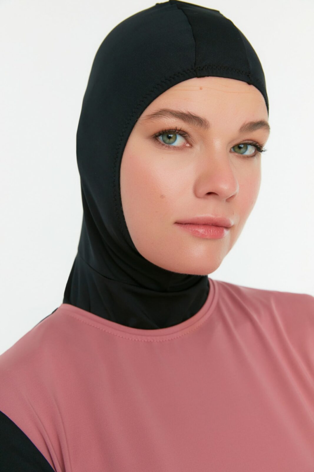 Trendyol Black Collar Hijab