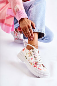 Low Sneakers Tied With Flowers White