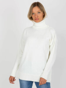 White plain turtleneck sweater