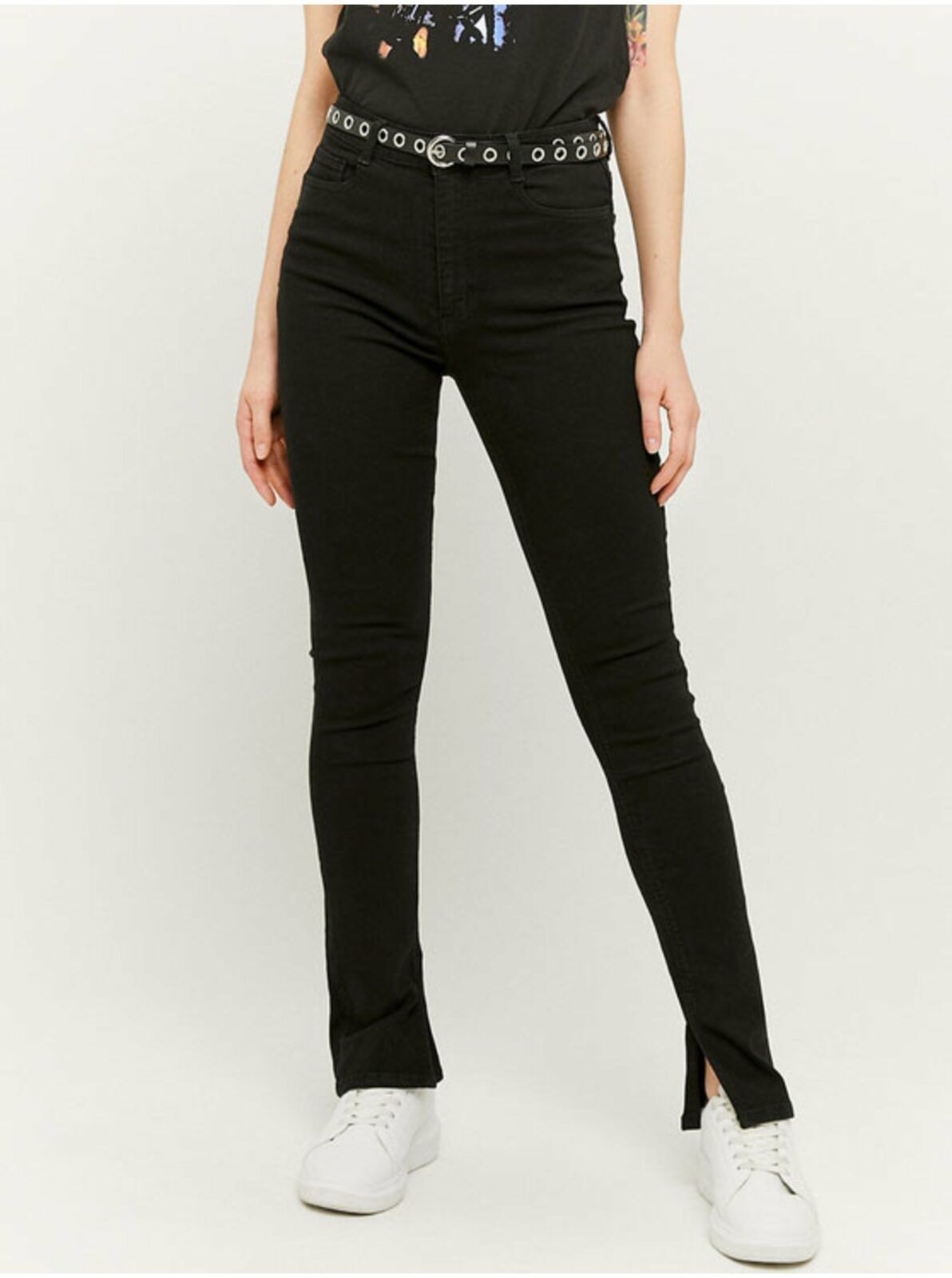 Černé skinny fit džíny s rozparkem