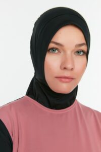 Trendyol Black Collar Hijab