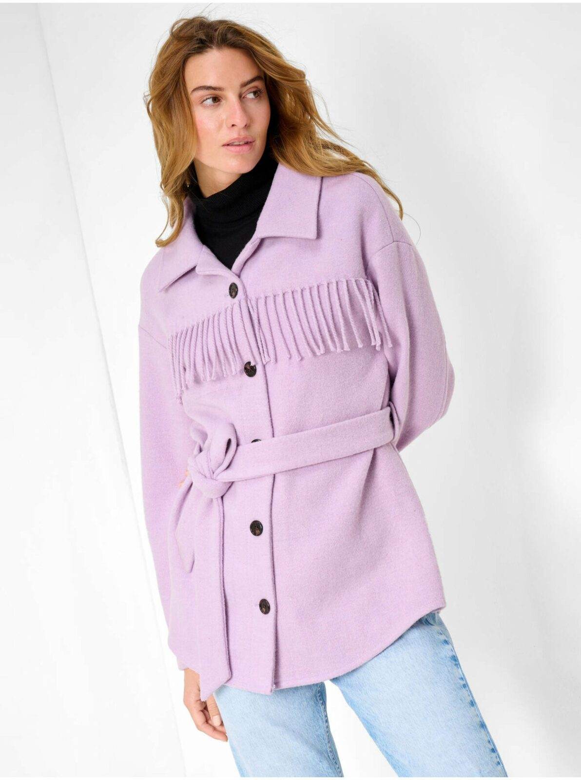 Světle fialová košilová zimní bunda s