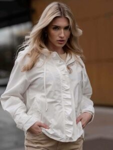 White jacket LeMonada