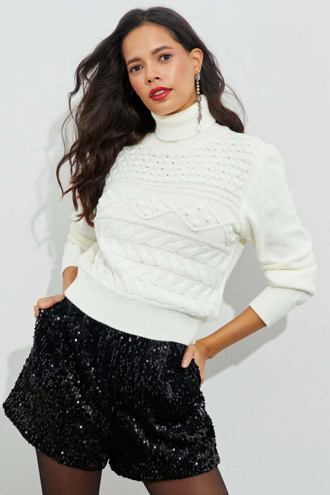 Cool & Sexy Sweater - Ecru