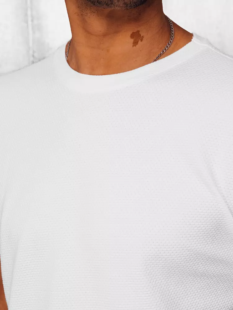 Bílé pánské tričko se vzory