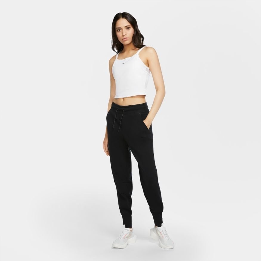 Nike Woman's Sweatpants Tech