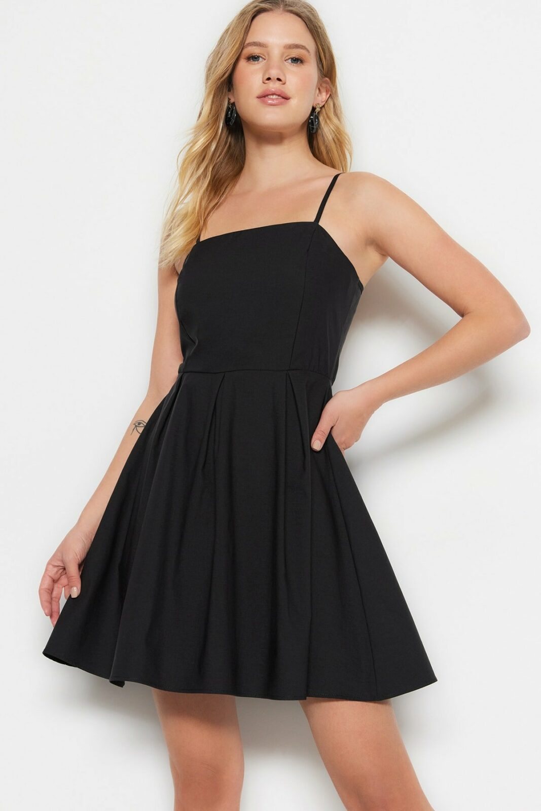 Trendyol Dress - Black
