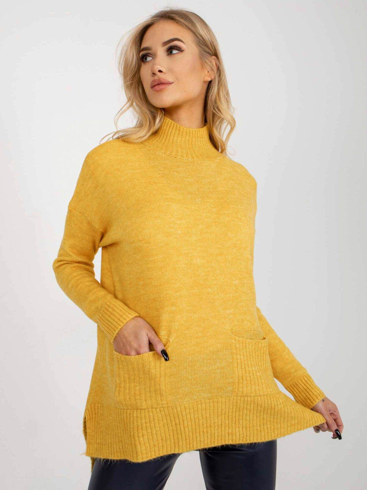 Žlutý dlouhý oversize svetr